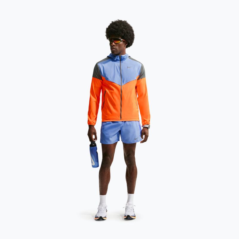 Kurtka do biegania męska Nike Impossibly Light Windrunner total orange/royal pulse/smoke grey 2