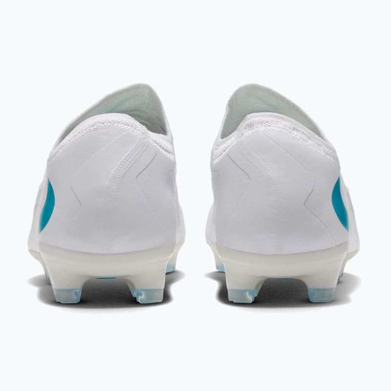 Buty piłkarskie męskie Nike Phantom 6 Low Pro FG white/white/dusty cactus 5