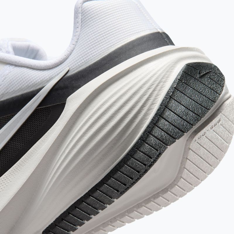 Buty do biegania damskie Nike Downshifter 14 white/summit white/metallic silver 8