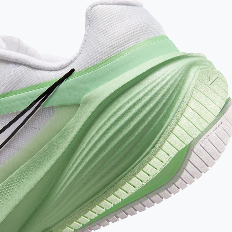 Buty do biegania damskie Nike Downshifter 14 white/cucumber calm/illusion green/white 8