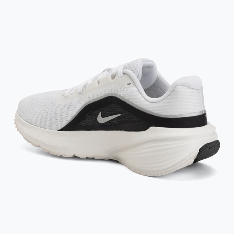 Buty do biegania damskie Nike Downshifter 14 white/summit white/metallic silver 3