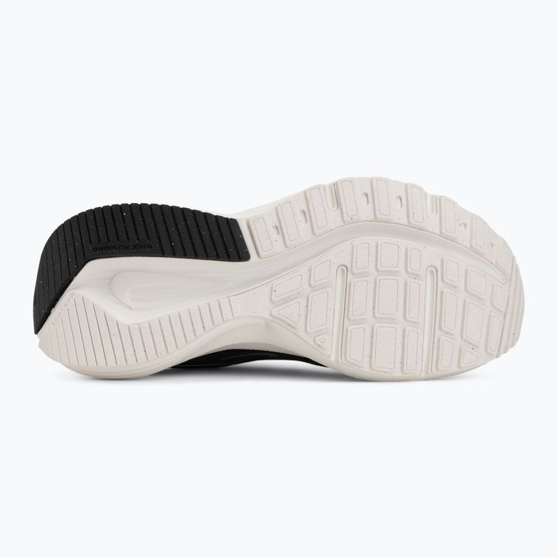 Buty do biegania damskie Nike Downshifter 14 white/summit white/metallic silver 4