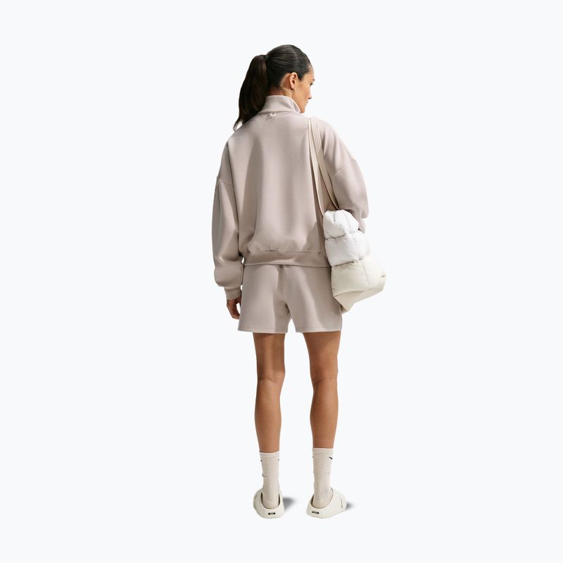 Spodenki treningowe damskie Nike 24.7 ImpossiblySoft cream Ii/cream Ii/college grey 3