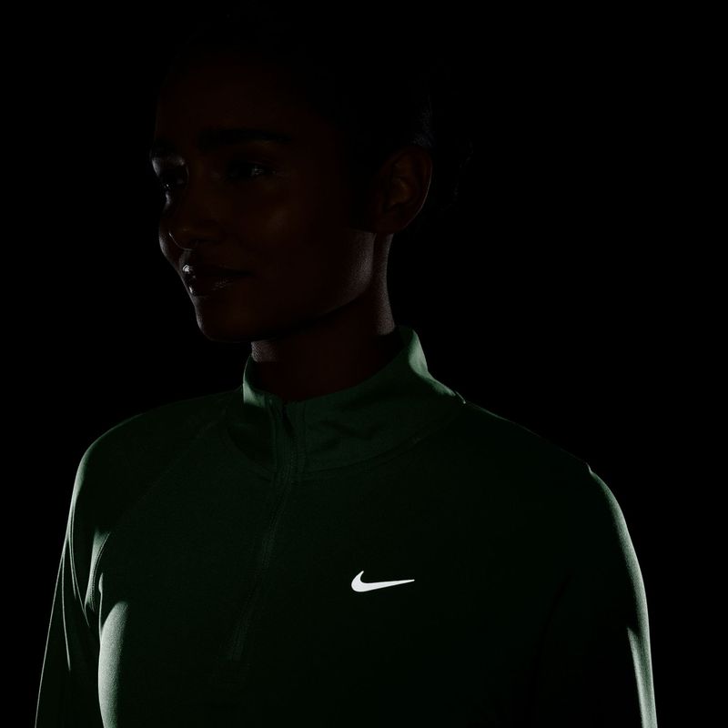 Longsleeve do biegania damski Nike Tempo Swoosh Run Dri-Fit 1/4-Zip illusion green/white 4