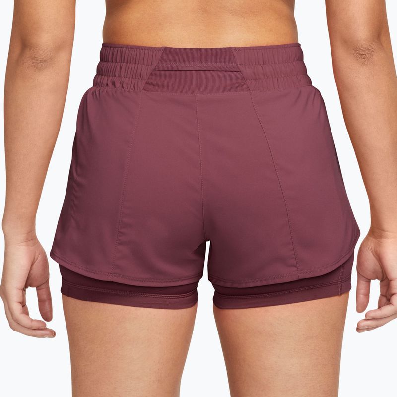 Spodenki treningowe damskie Nike One pink smoke/white 2
