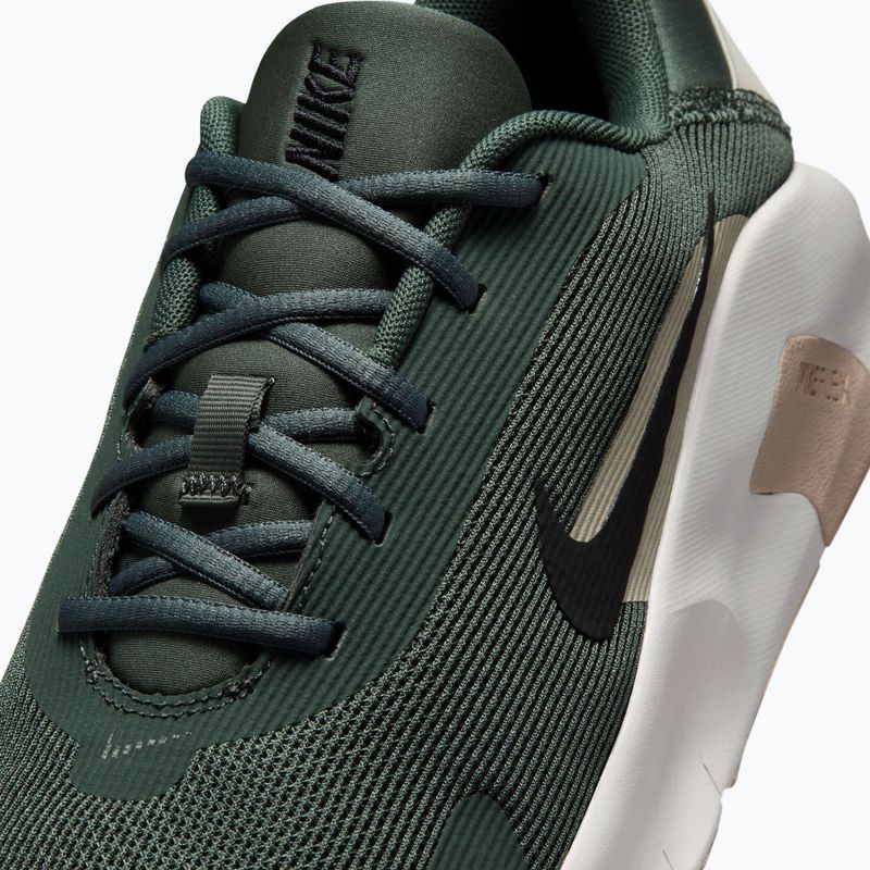 Buty treningowe męskie Nike Flex Train camo green/summit white/cream Ii/black 5