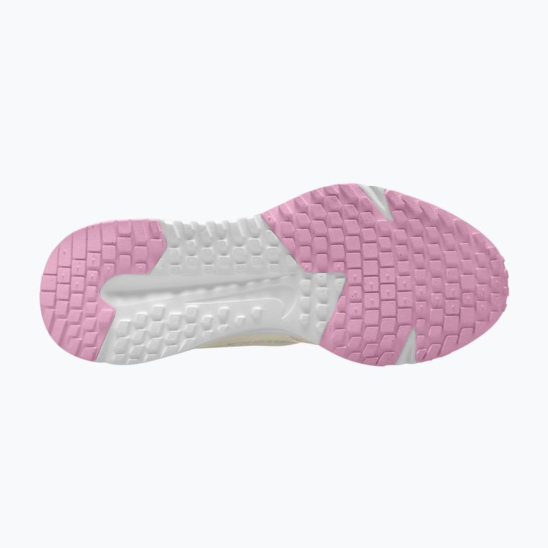 Buty do biegania damskie Nike Run Defy sail/white/pink rise/pink smoke 3