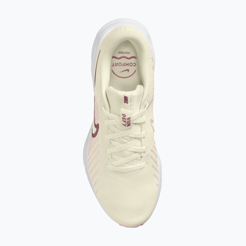 Buty do biegania damskie Nike Run Defy sail/white/pink rise/pink smoke 4