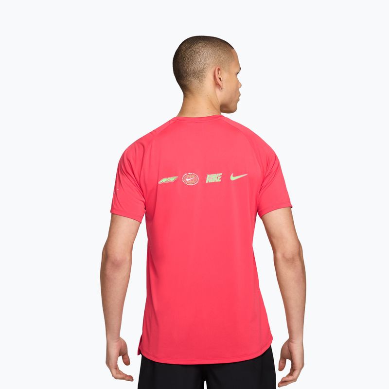 Koszulka do biegania męska Nike Stride fusion red 2
