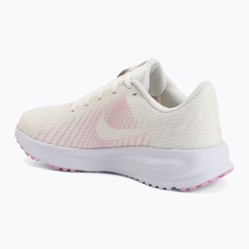 Buty do biegania damskie Nike Run Defy sail/white/pink rise/pink smoke 3