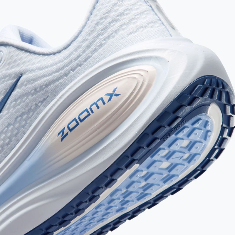 Buty do biegania damskie Nike Vomero Plus white/aluminum/football grey/mystic navy 8