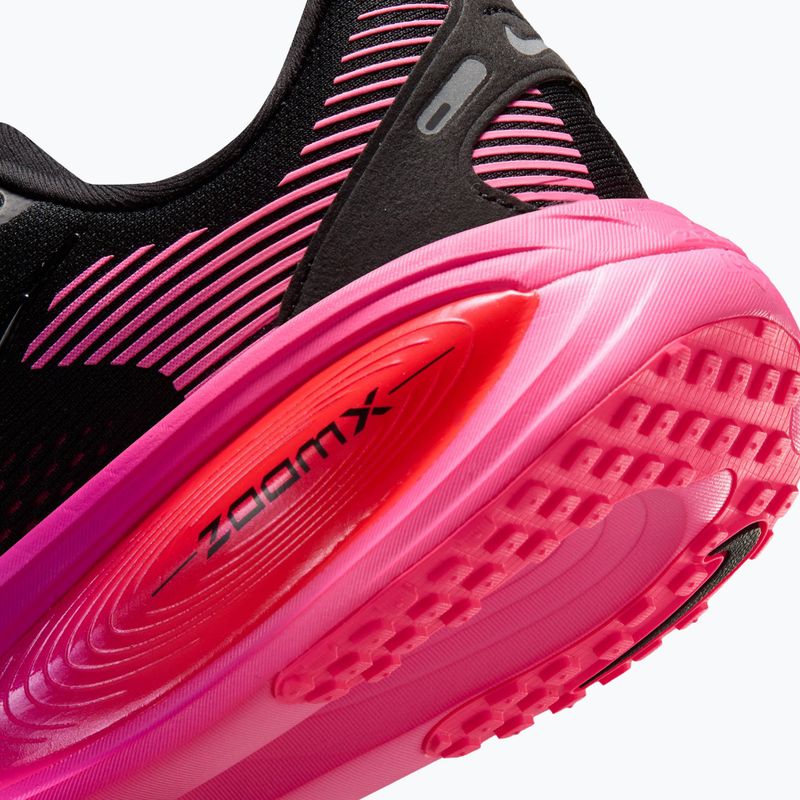 Buty do biegania damskie Nike Vomero 18 black/hyper pink/laser crimson/black 8