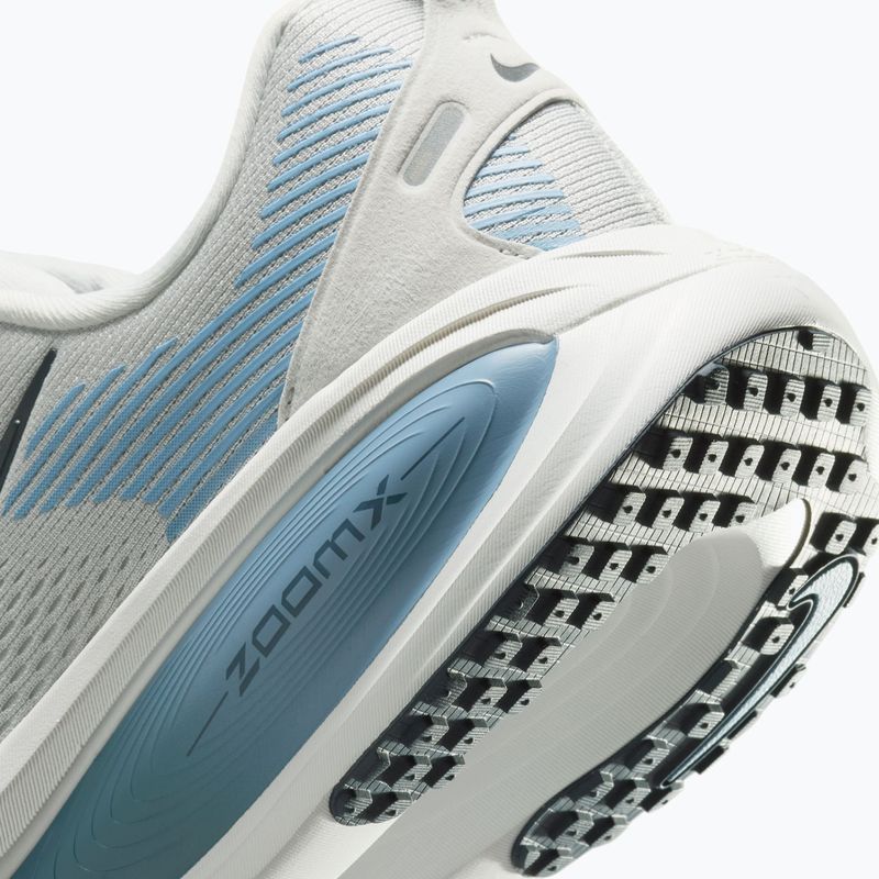 Buty do biegania męskie Nike Vomero 18 grey fog/off white/dark obsidian 8