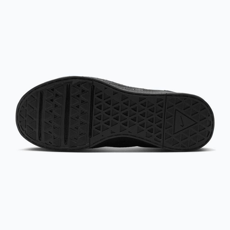 Buty treningowe męskie Nike MC Trainer 4 black/dark smoke grey 3