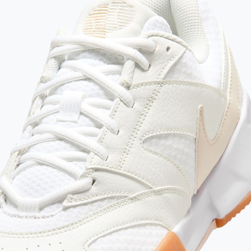 Buty do tenisa męskie Nike Court Lite 4 White/Summit White/Linen/Light Orewood Brown 7