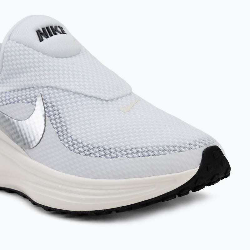 Buty do biegania damskie Nike Revolution 8 EasyOn white/sail/black/metallic silver 7