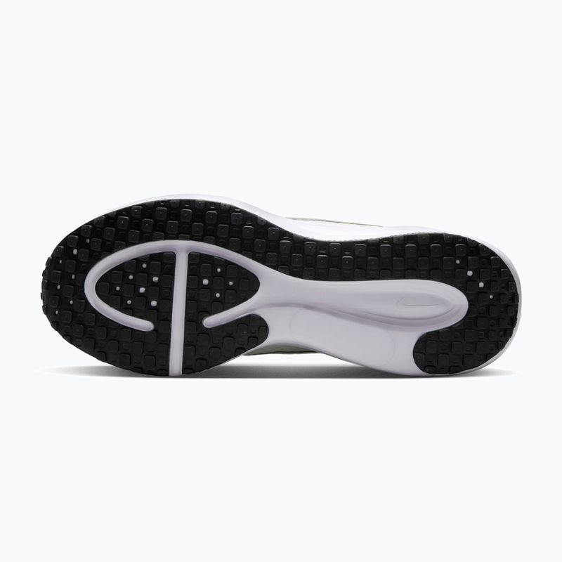 Buty do biegania damskie Nike Revolution 8 sail/white/black/metallic silver 4
