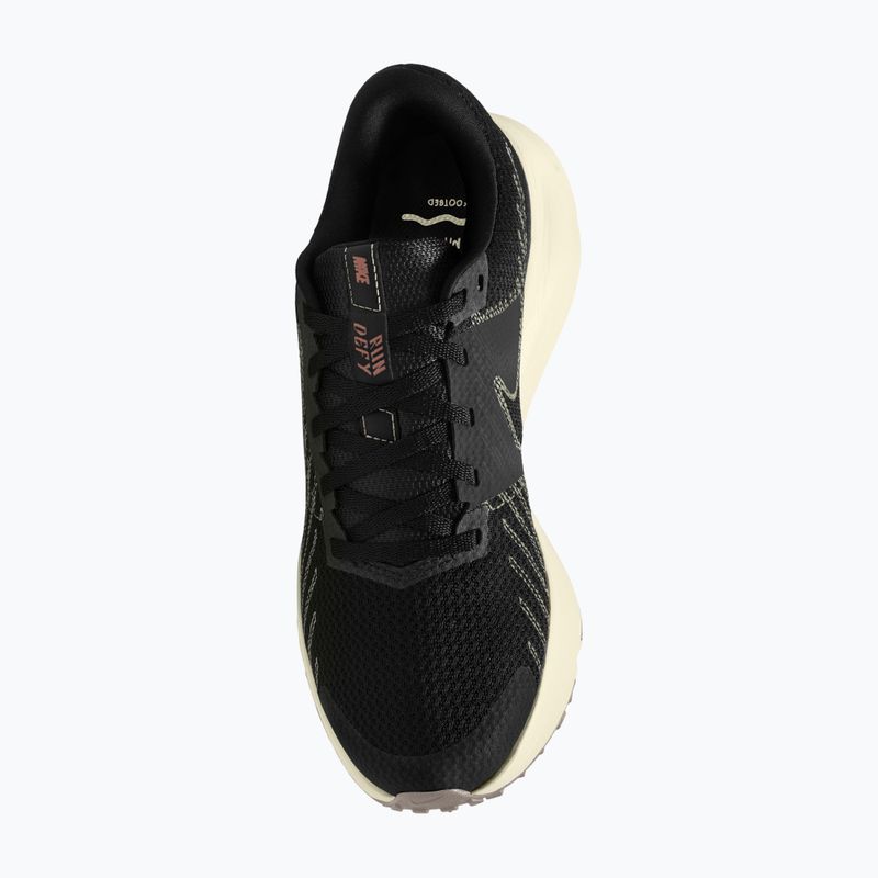 Buty do biegania damskie Nike Run Defy black/sail/phantom/metallic rose gold 4