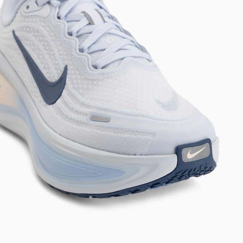 Buty do biegania damskie Nike Vomero Plus white/aluminum/football grey/mystic navy 7