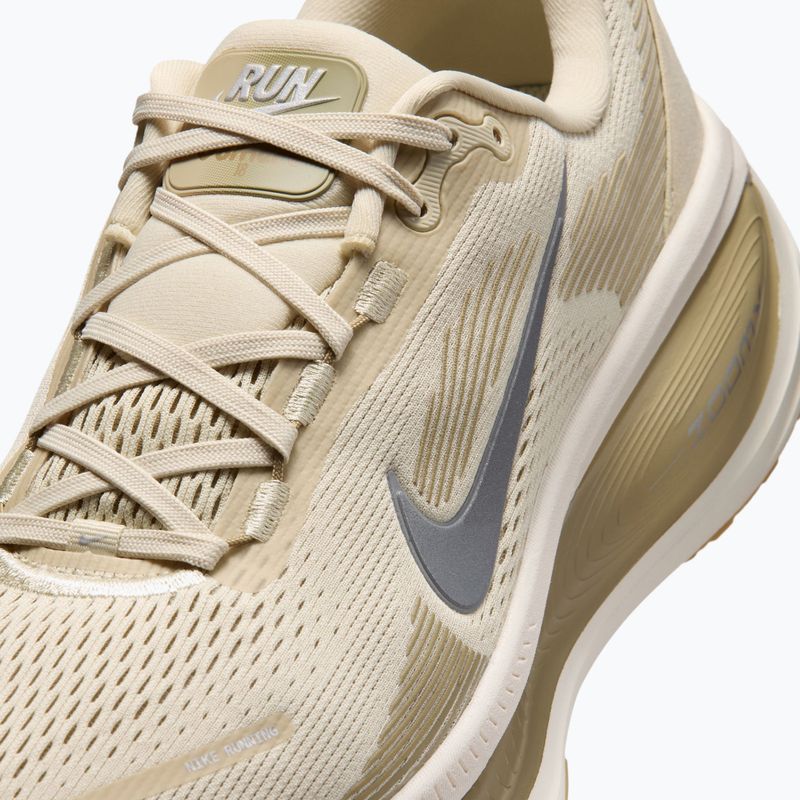 Buty do biegania męskie Nike Vomero 18 light khaki/desert khaki/metallic silver 5