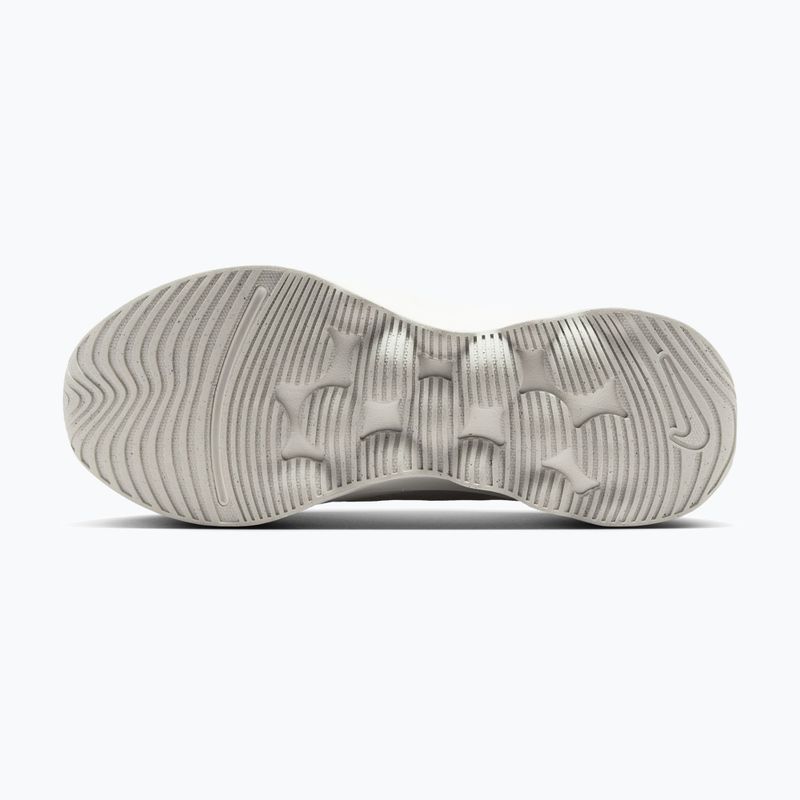 Buty damskie Nike Motiva 2 summit white/phantom/metallic silver 6