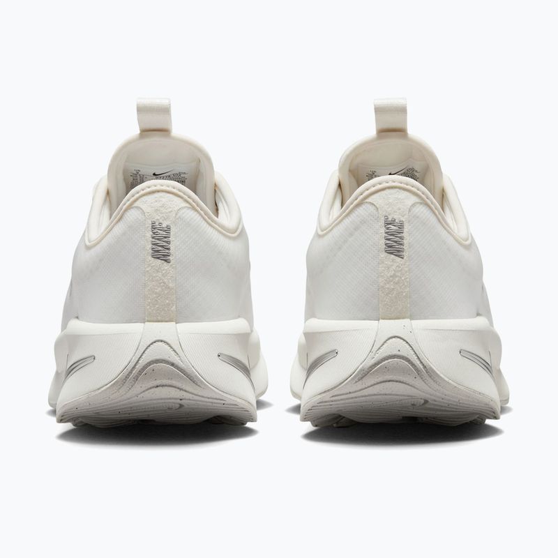 Buty damskie Nike Motiva 2 summit white/phantom/metallic silver 4