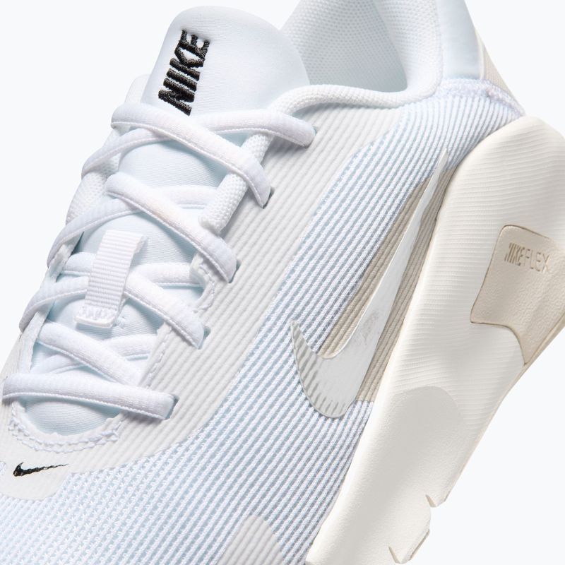 Buty treningowe damskie Nike Flex Train white/sail/phantom/ metallic silver 7