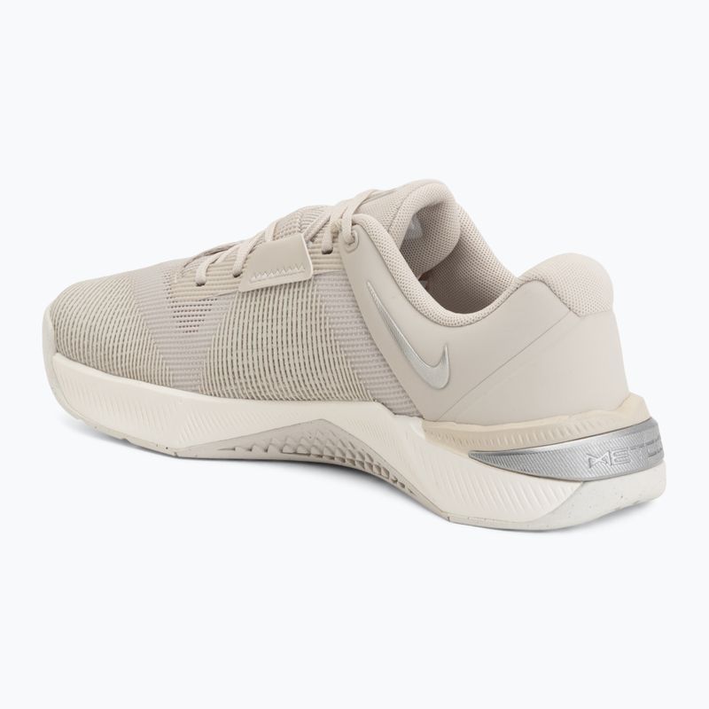 Buty treningowe damskie Nike Metcon 10 light orewood brown/phantom/metallic silver 3
