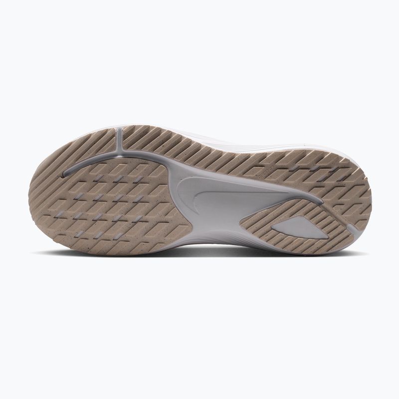 Buty do biegania męskie Nike Quest 7 white/vast grey/vast grey/wolf grey 4