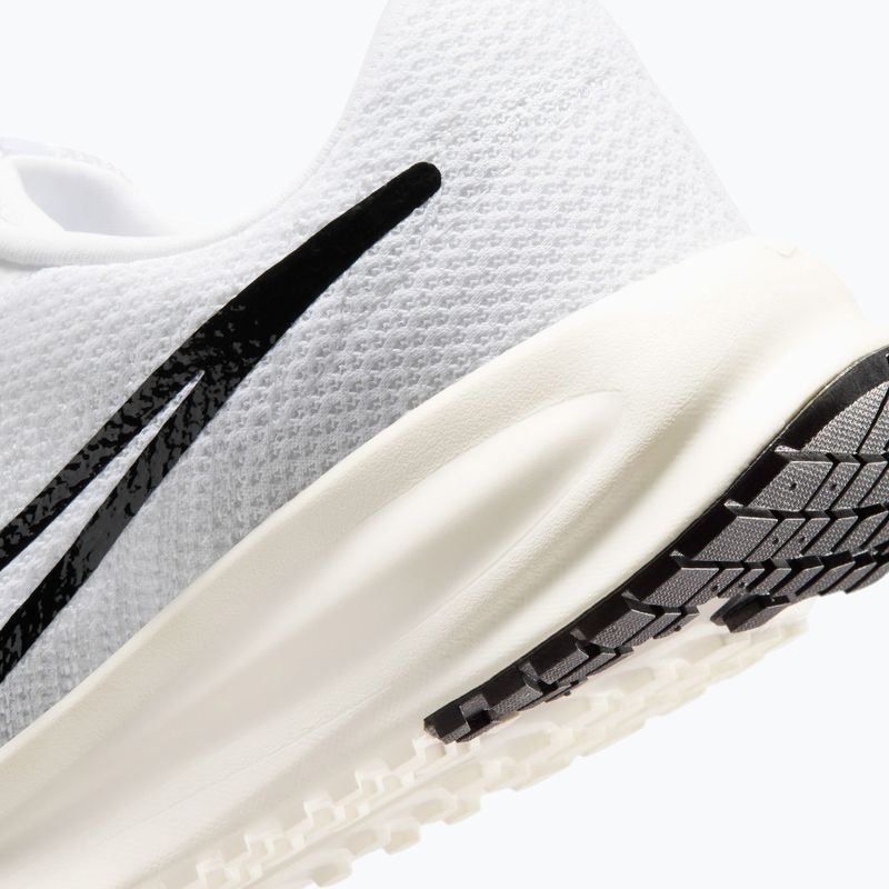 Buty do biegania damskie Nike Run Defy white/sail/off white/black 8