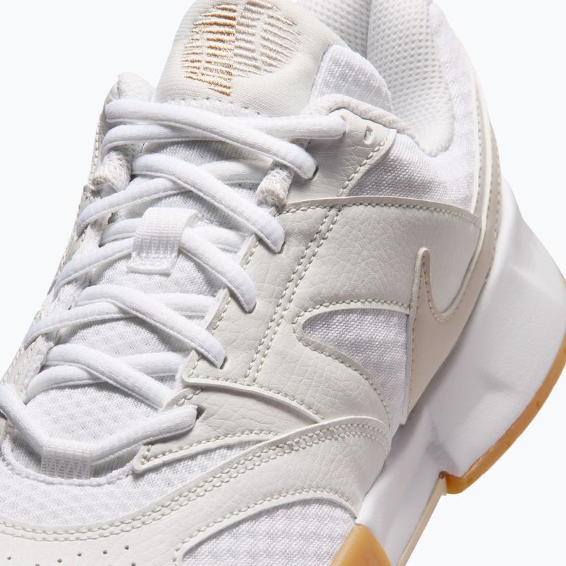 Buty do tenisa damskie Nike Court Lite 4 White/Summit White/Linen/Light Orewood Brown 7