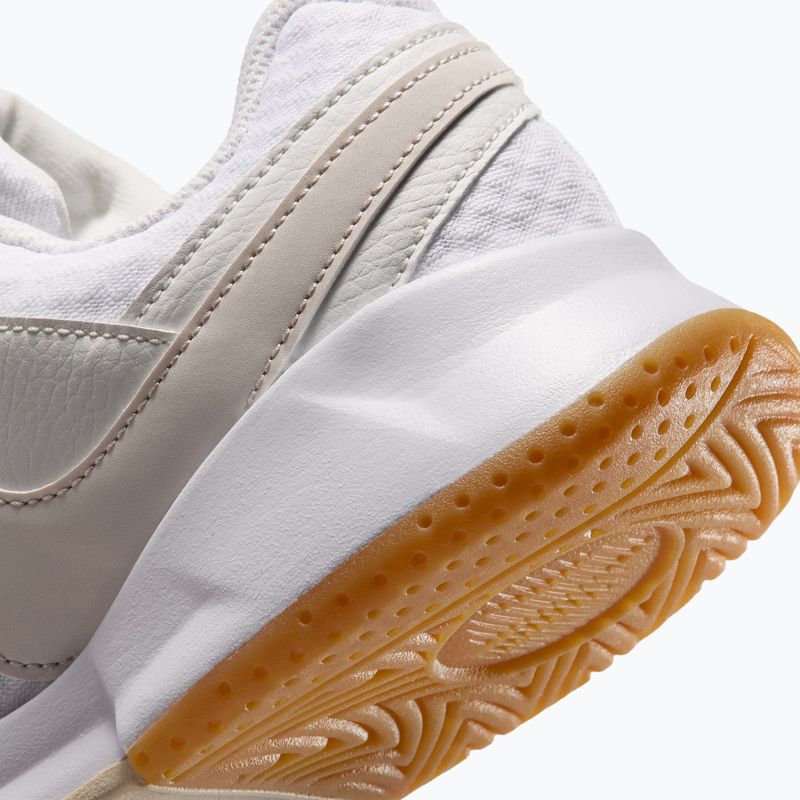 Buty do tenisa damskie Nike Court Lite 4 White/Summit White/Linen/Light Orewood Brown 8