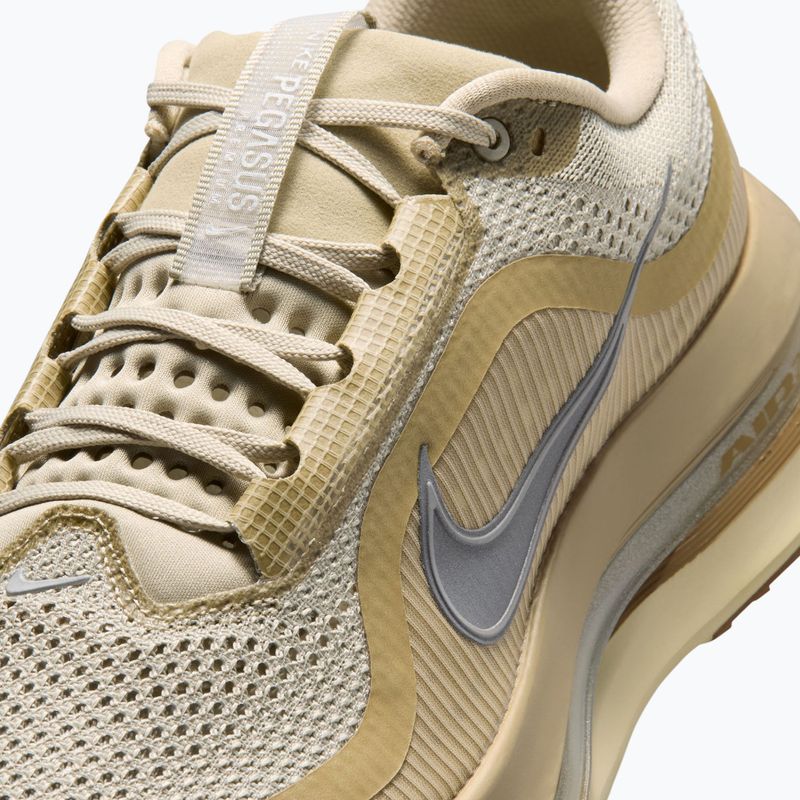 Buty do biegania męskie Nike Pegasus Premium desert khaki/light khaki/metallic silver 5