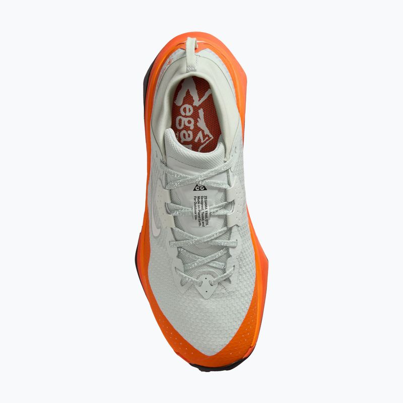 Buty do biegania damskie Nike ACG Zegama GORE-TEX light silver/safety orange/summit white 4