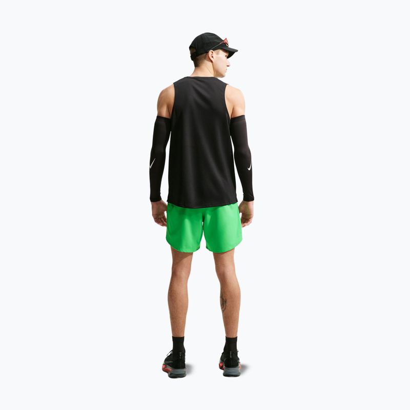 Spodenki do biegania męskie Nike Stride Dri-Fit Brief-Lined 7" green spark 3