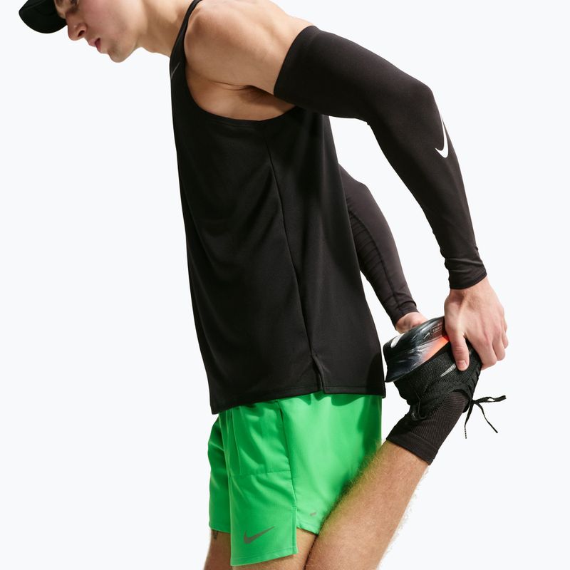 Spodenki do biegania męskie Nike Stride Dri-Fit Brief-Lined 7" green spark 5