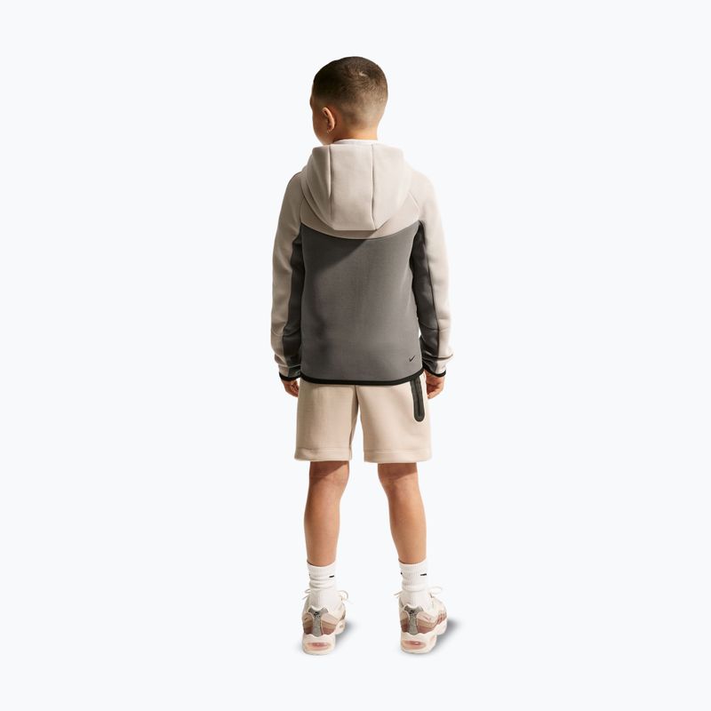 Bluza dziecięca Nike Sportswear Tech Fleece moon particle/cave stone/black/black 3