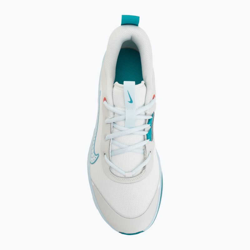 Buty Nike Omni Multi-Court off white/energy/glacier blue 5