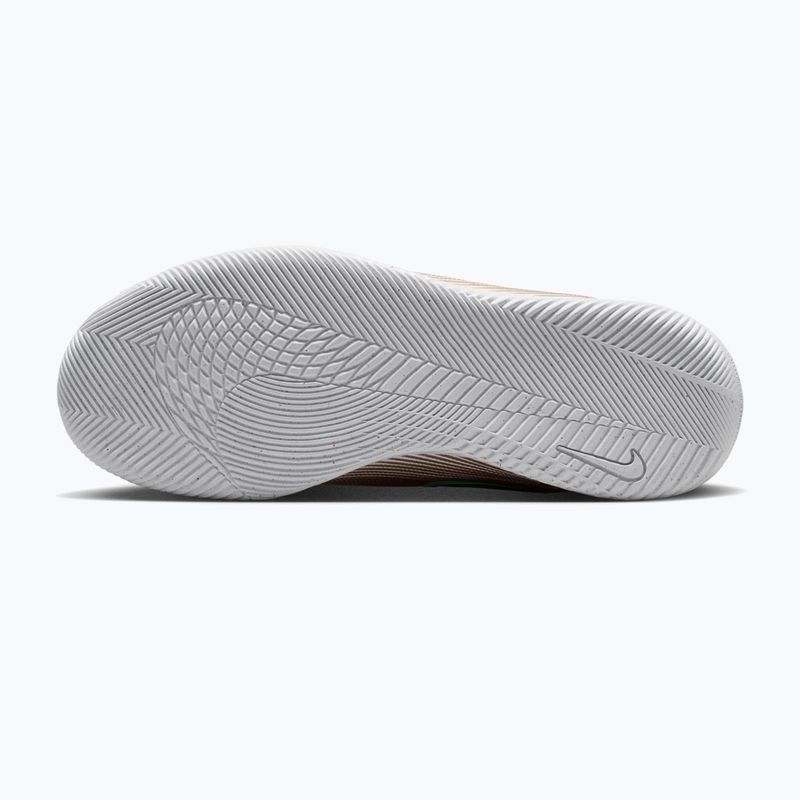 Buty piłkarskie dziecięce Nike Jr. Mercurial Superfly 11 Club "Kylian Mbappé" IN metallic gold/green glow 3