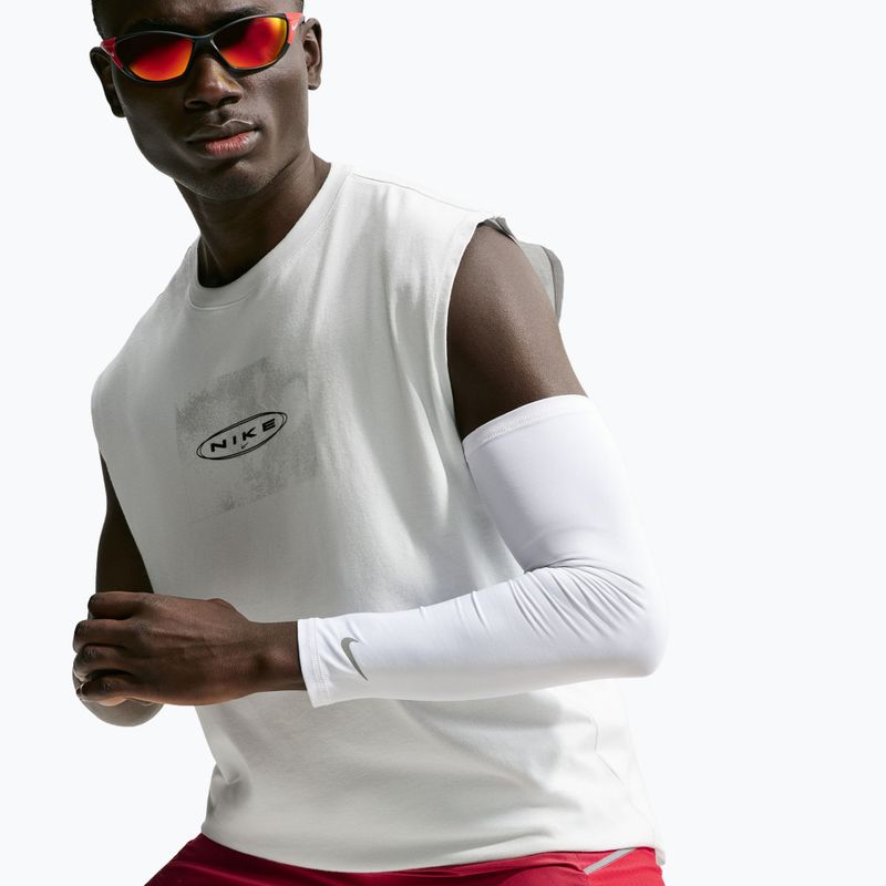 Spodenki do biegania męskie Nike Miler tough red/sport red 4