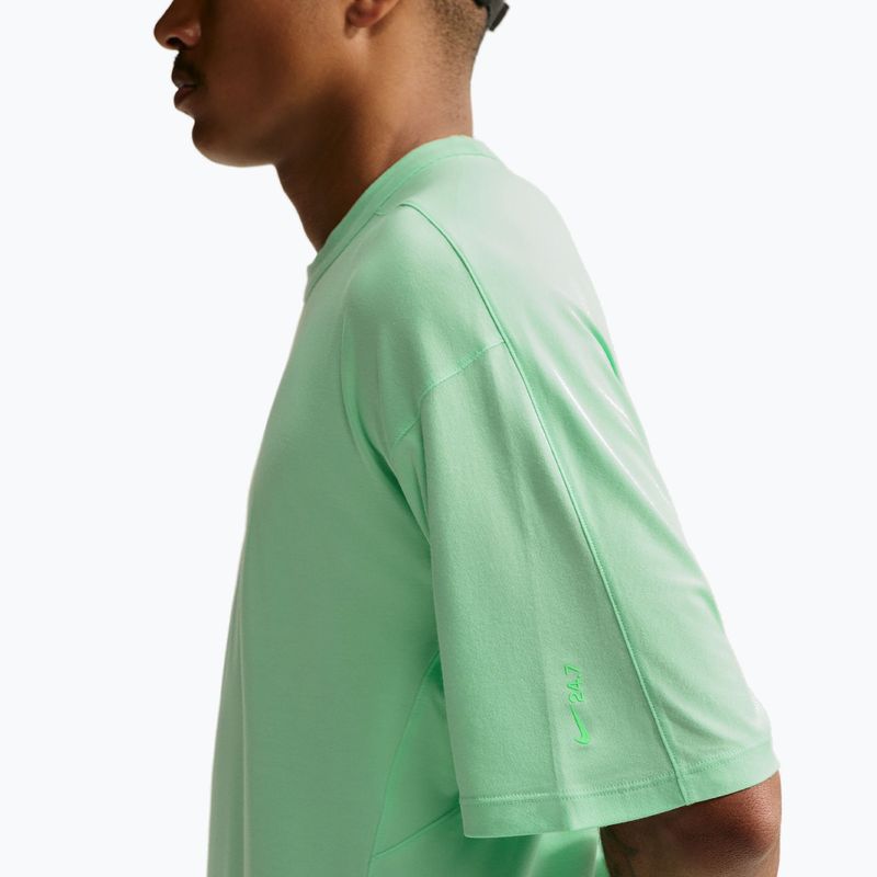 Koszulka treningowa męska Nike 24.7 ImpossiblySoft Light cucumber calm/sail/illusion green 4