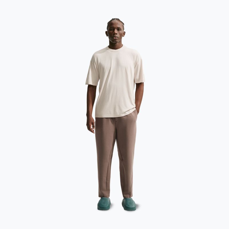 Koszulka treningowa męska Nike 24.7 ImpossiblySoft Light light orewood brown/sail/lilght iron ore 8