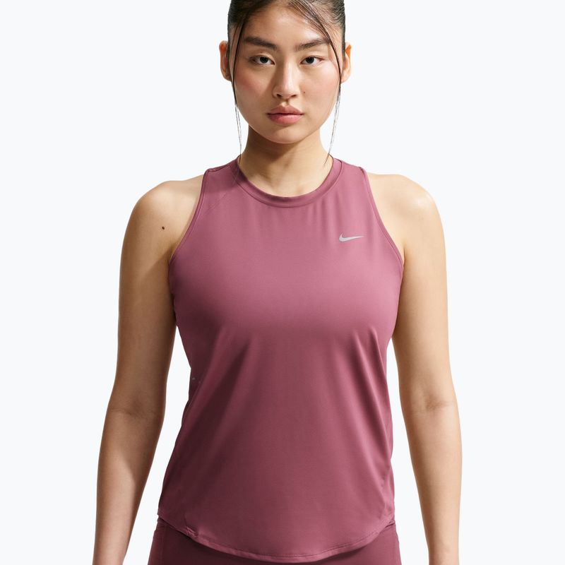 Koszulka do biegania damska Nike Swift Dri-Fit Tank Top pink smoke 4