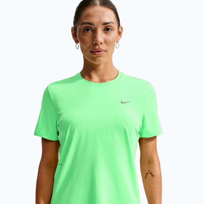 Koszulka do biegania damska Nike Swift Dri-Fit illusion green 4