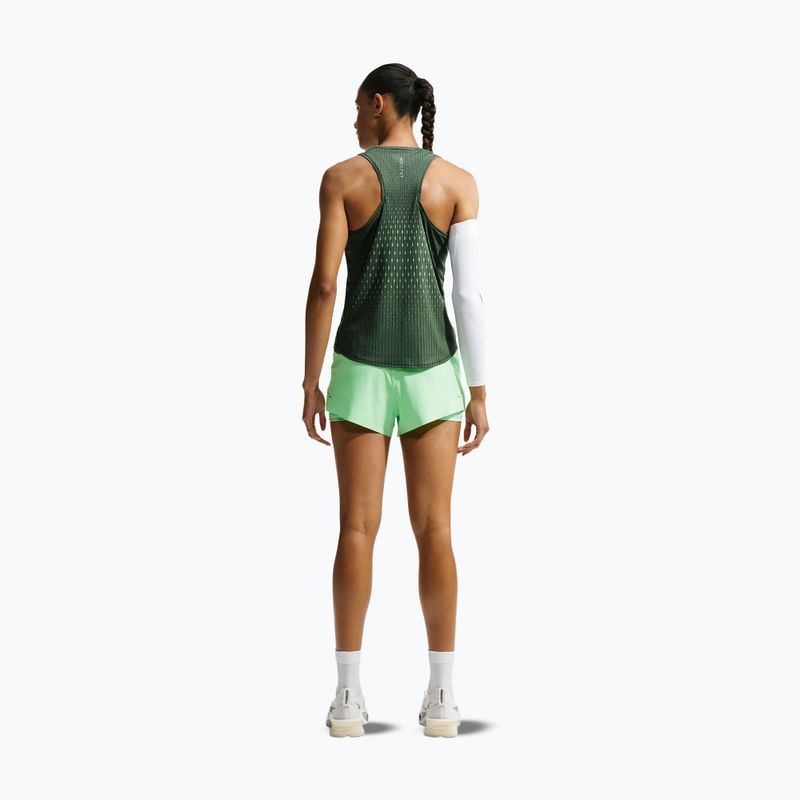 Koszulka do biegania damska Nike Swift Aero-FIT Tank Top black/light green spark 3