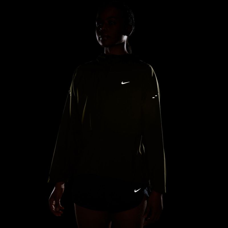 Kurtka do biegania damska Nike Swift sail 4