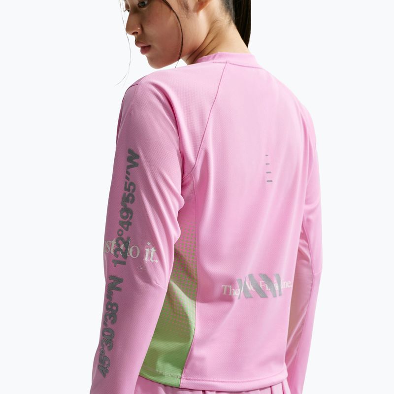 Longsleeve do biegania damski Nike Swift Jersey Top pink rise/illusion green 4