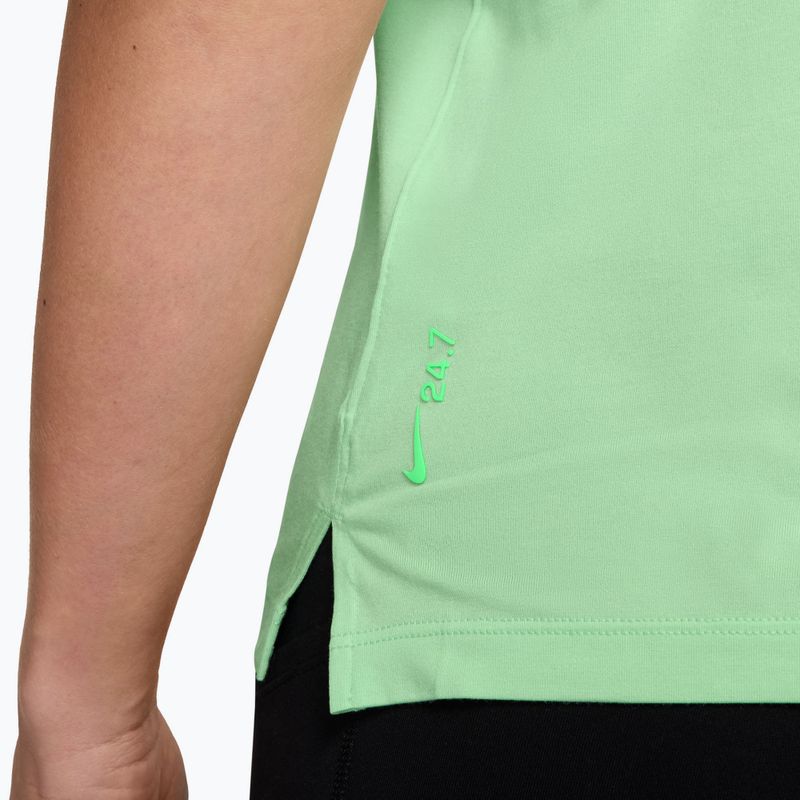 Koszulka treningowa damska Nike 24.7 ImpossiblySoft Light cucumber calm/illusion green 3