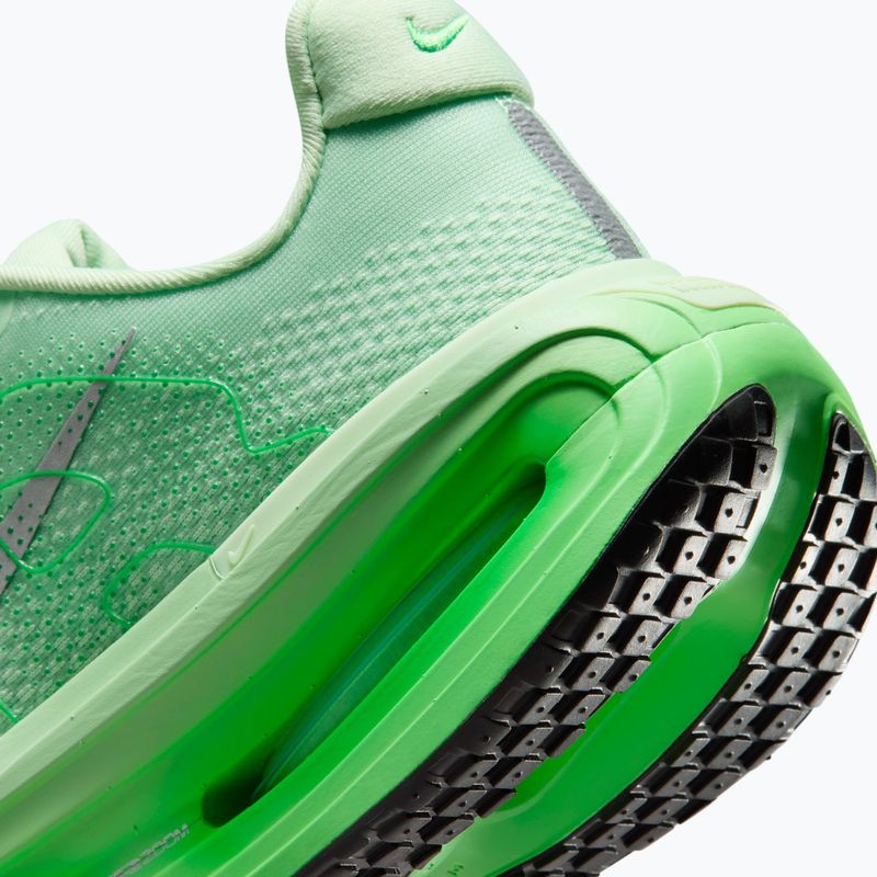 Buty do biegania damskie Nike Vomero Premium cucumber calm/metallic silver 8