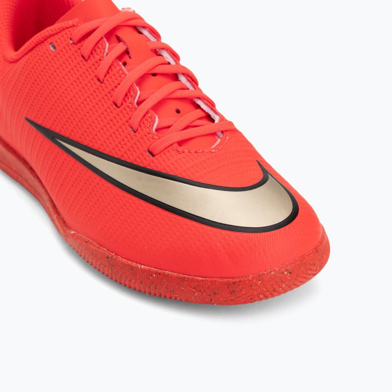 Buty piłkarskie dziecięce Nike Jr. Mercurial Vapor 17 Club bright crimson/blur 7